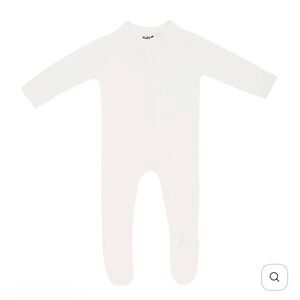 Kyte BABY White Zippered Infant Sleeper